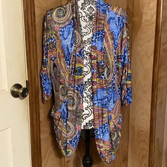 The Zig Zag Stripe cardigan - Picture 2 of 8